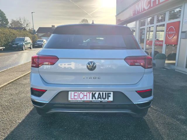 Volkswagen T-Roc Active