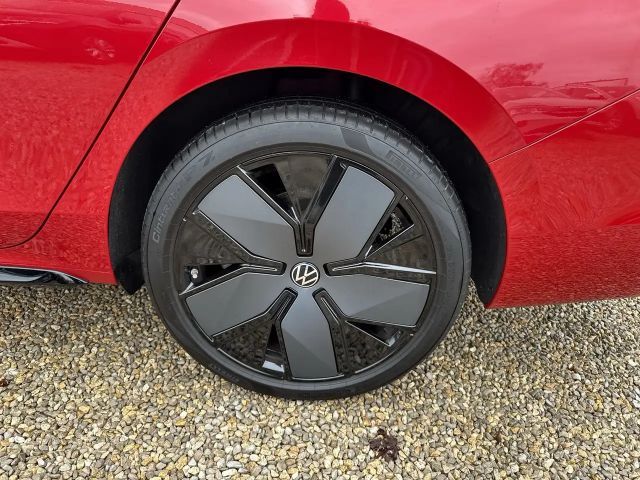 Volkswagen Passat R-Line eHybrid