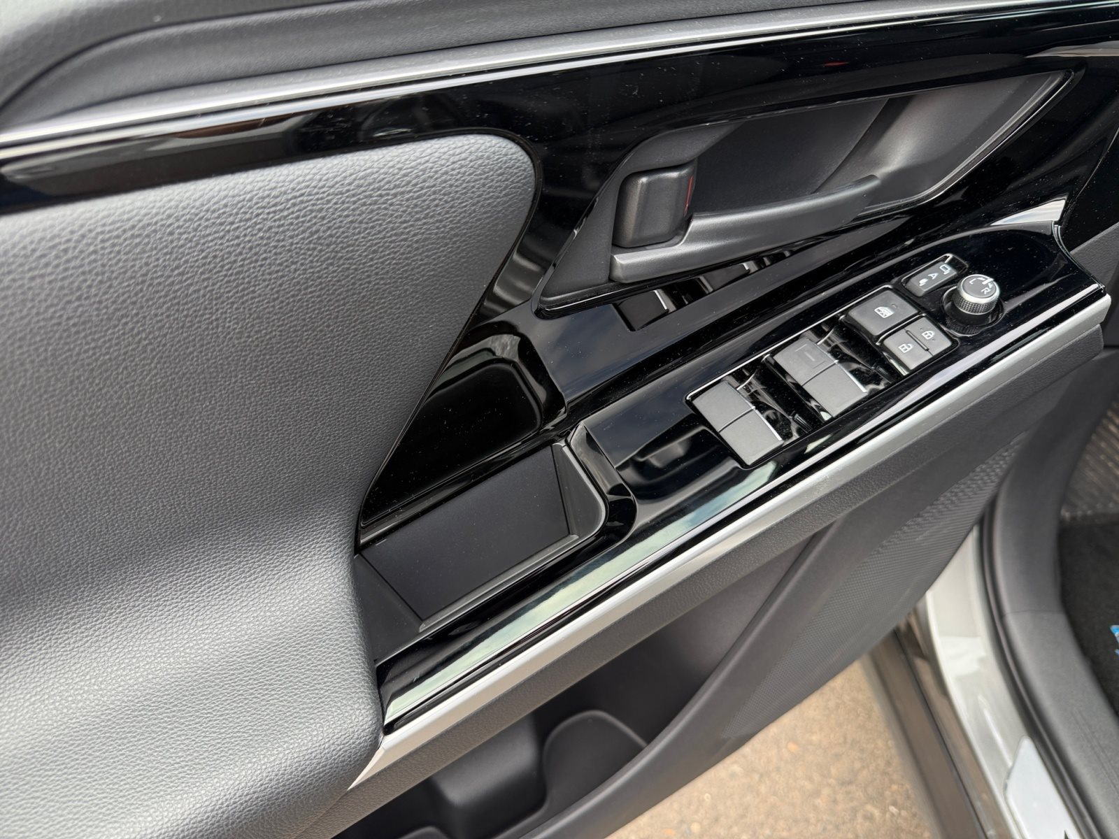 Toyota bZ4X 5-deurs Team D