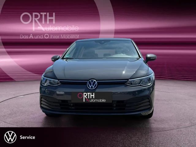 Volkswagen Golf 1.0 TSI