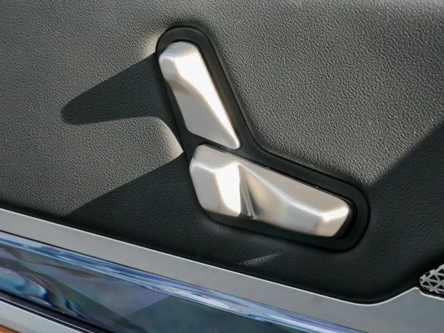 BMW i7 M-Sport Sedan