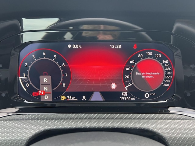 Volkswagen Golf 1.5 eTSI DSG R-Line