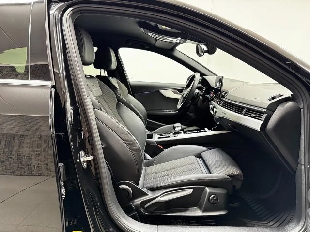 Audi A4 40 TFSI Avant Quattro S-Tronic