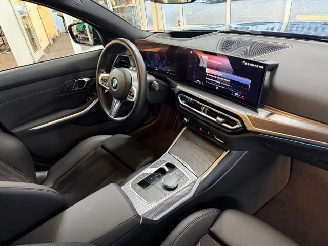 BMW 320 320d M-Sport Sedan xDrive