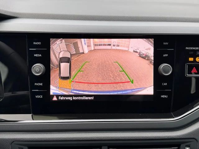 Volkswagen Taigo 1.0 TSI DSG R-Line