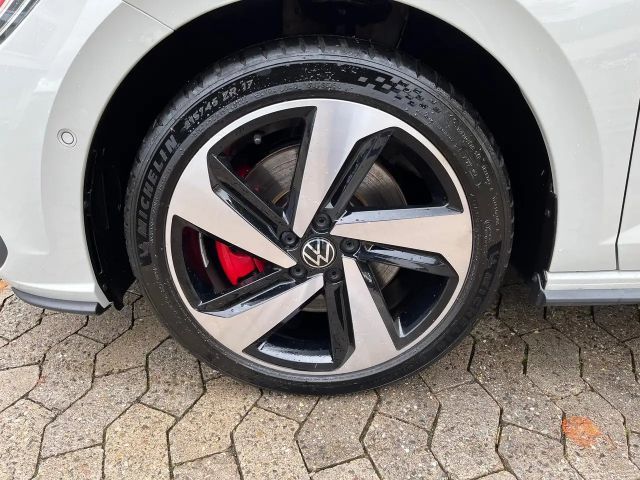 Volkswagen Polo 2.0 TSI DSG GTI IQ.Drive