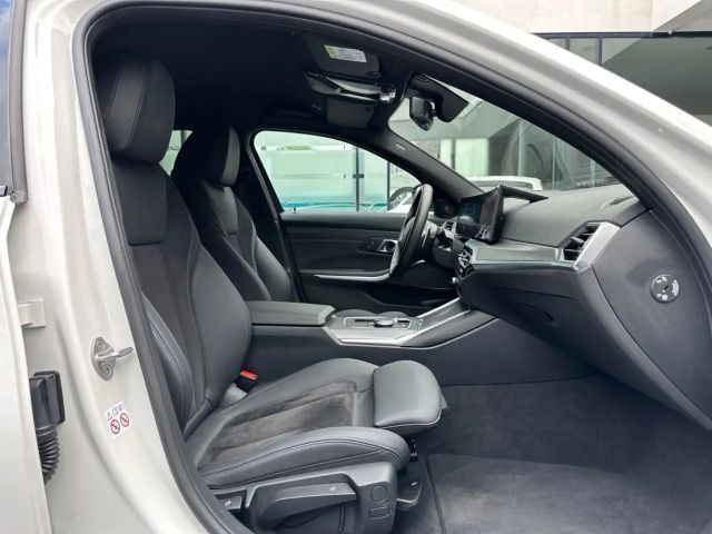 BMW 318 318i M-Sport Touring