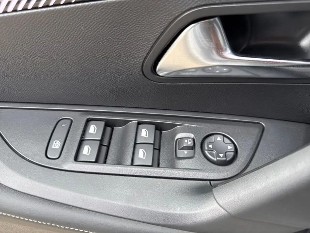 Peugeot 2008 Allure Pack