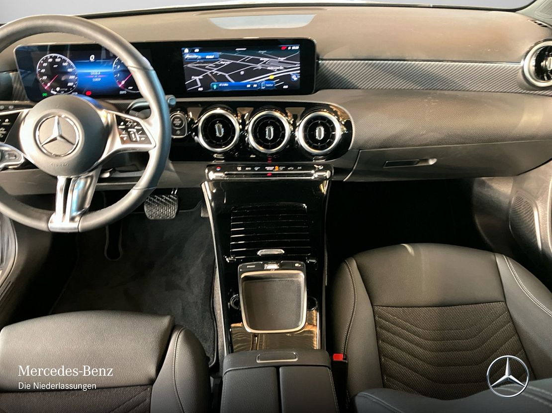 Mercedes-Benz A 200 Progressive