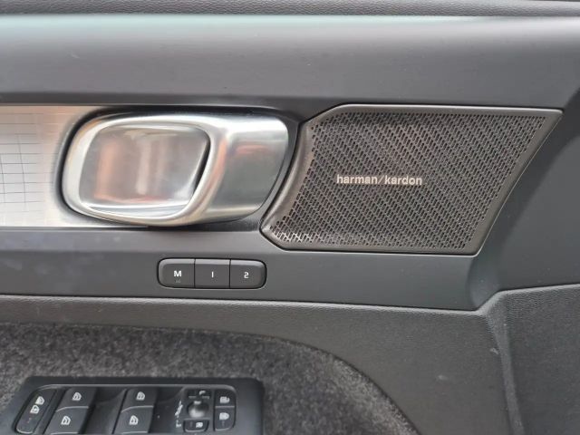 Volvo XC40 Bright Plus