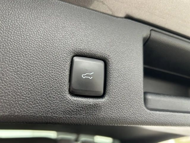 Ford Kuga Plug in Hybrid ST Line X