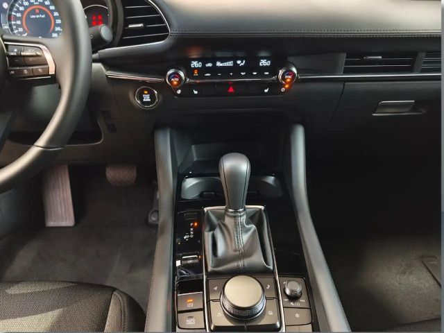 Mazda 3 2.5L Exclusive-line SkyActiv e-Skyactiv
