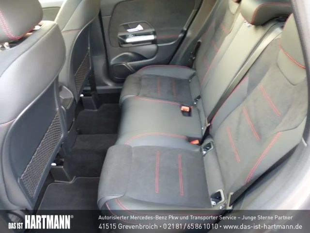 Mercedes-Benz GLA 180 AMG Line