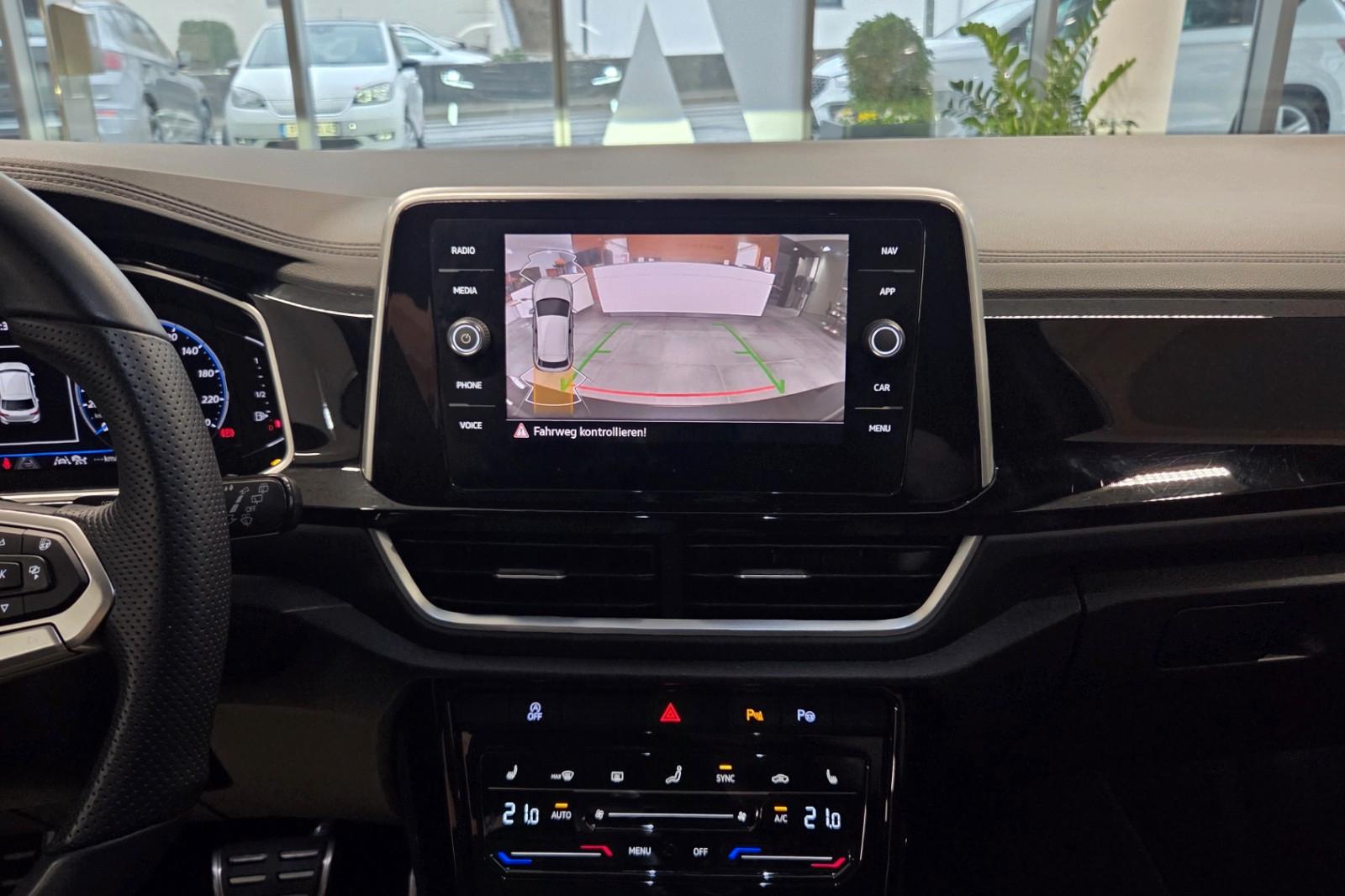 Volkswagen T-Roc 1.5 TSI DSG R-Line