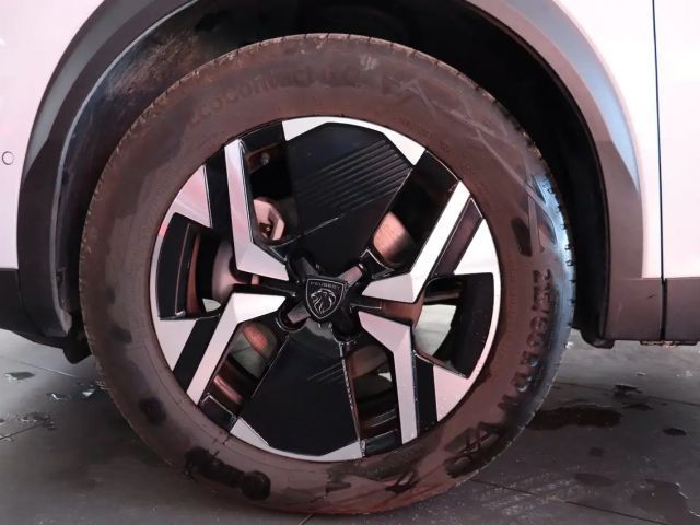 Peugeot 2008 Allure Pack EAT8