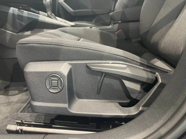 Audi A3 30 TFSI Sedan