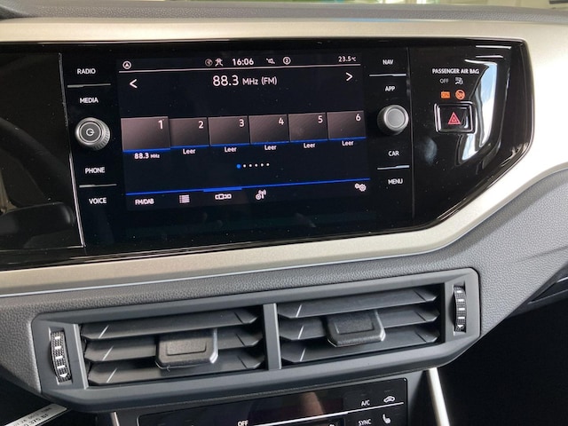 Volkswagen Polo Polo 1.0 Move LED Rear View AppConnect