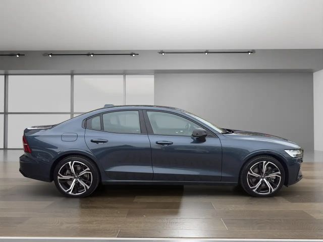 Volvo S60 AWD Dark Ultimate