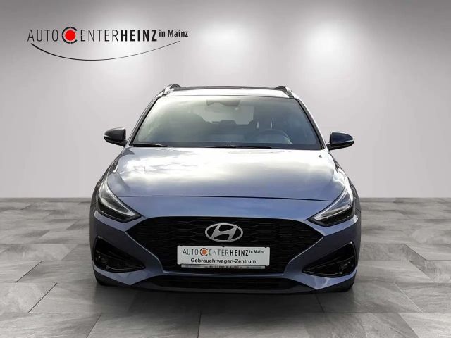 Hyundai i30 Advantage Hybrid