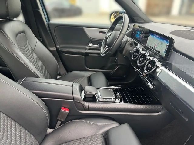 Mercedes-Benz GLB 200 Advantage GLB 200 d