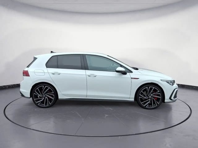 Volkswagen Golf 2.0 TSI GTI