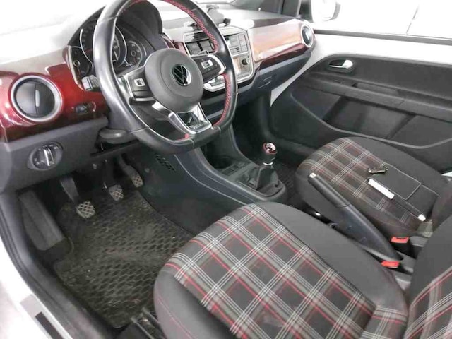 Volkswagen up! 1.0 TSI GTI