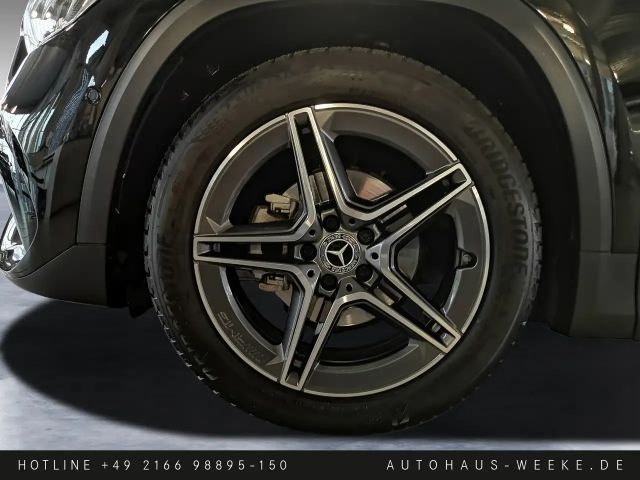 Mercedes-Benz GLA 180 AMG Line