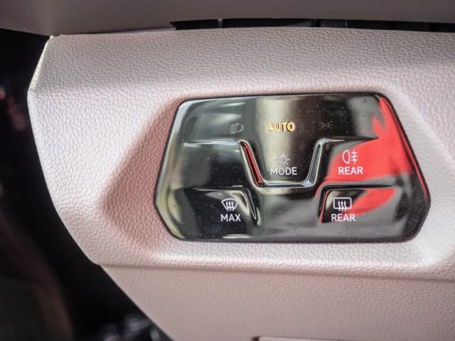 Volkswagen Multivan 2.0 TDI Lang Life T7