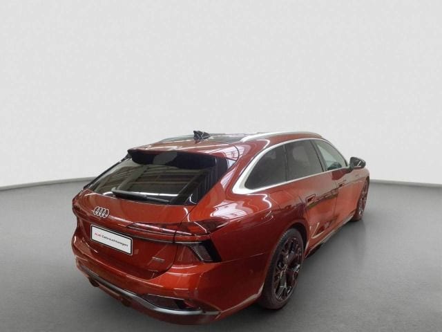 Audi A6 Avant Quattro S-Tronic