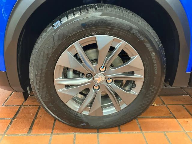 Peugeot 2008 Active Pack PureTech