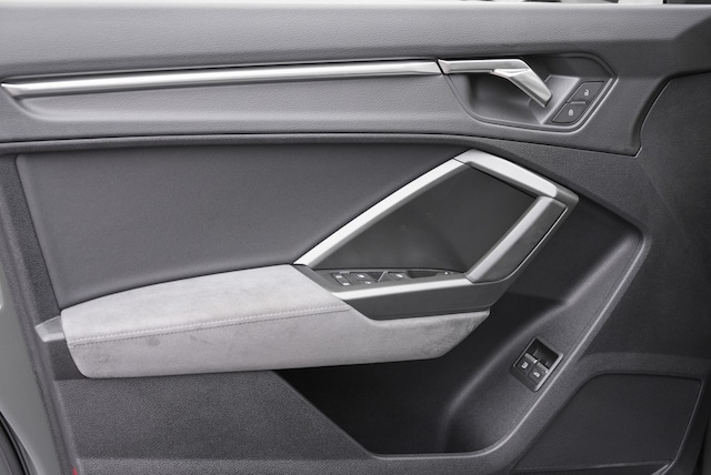 Audi Q3 45 TFSI Hybride S-Tronic