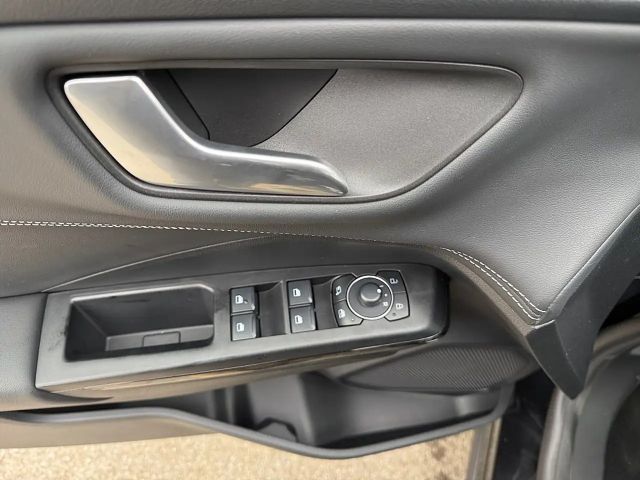 Ford Puma EcoBoost Titanium