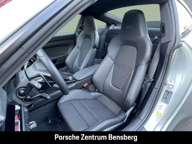 Porsche 992 Carrera Coupé Turbo