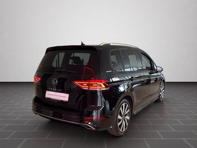 Volkswagen Touran 1.5 TSI DSG R-Line