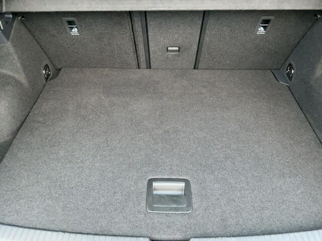 Volkswagen T-Roc 1.5 TSI DSG R-Line