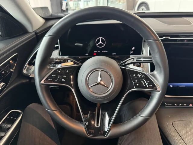 Mercedes-Benz E 300 E 300 e Estate