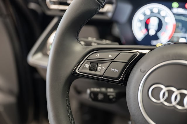 Audi A3 30 TFSI S-Tronic Sedan