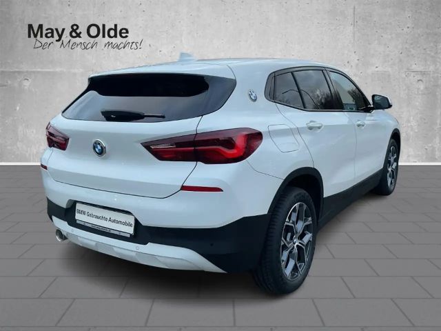 BMW X2 Sedan sDrive18i