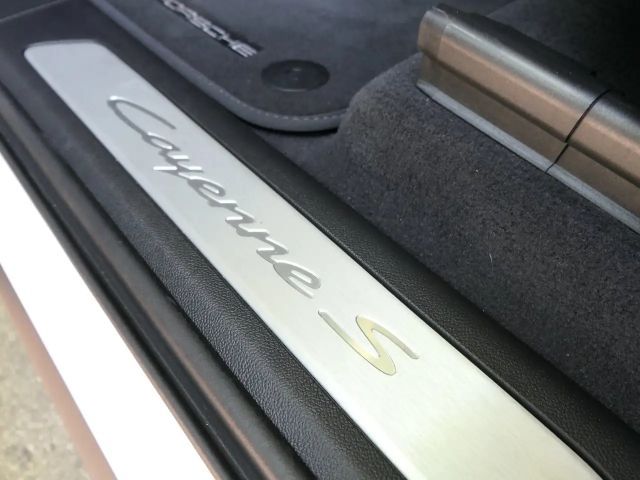 Porsche Cayenne E-Hybrid S