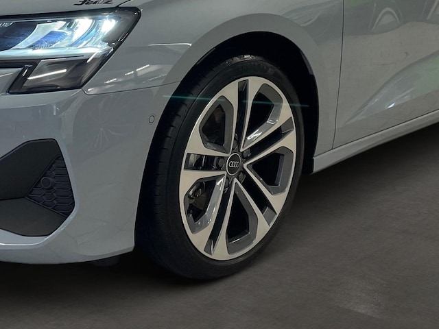 Audi A3 30 TFSI S-Tronic Sedan