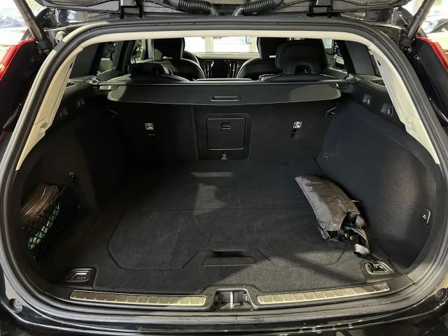 Volvo V60 Dark Plus
