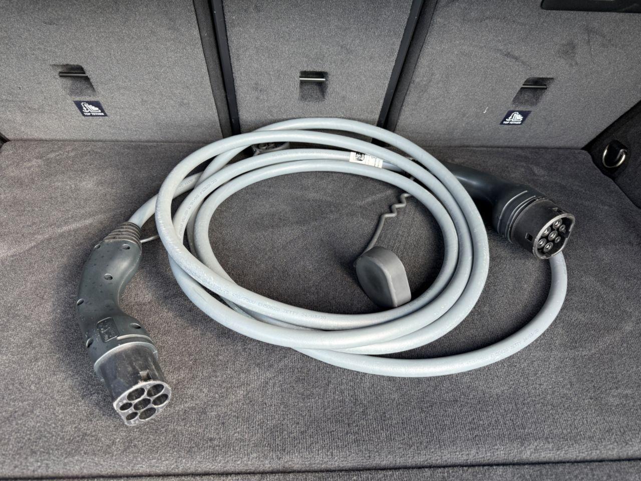 BMW 330 330e Touring