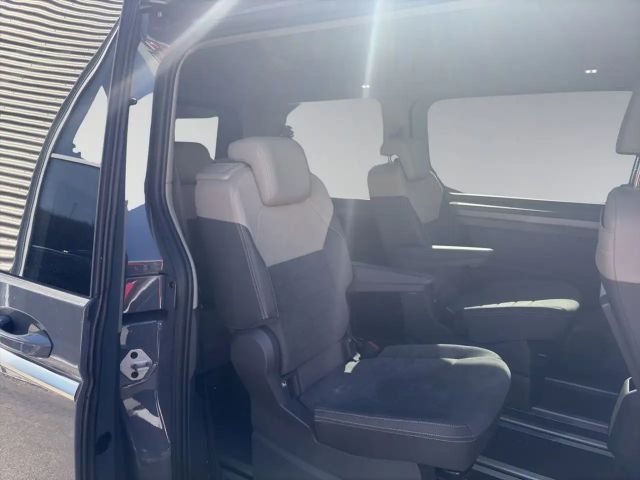 Volkswagen Multivan 2.0 TDI Style T7