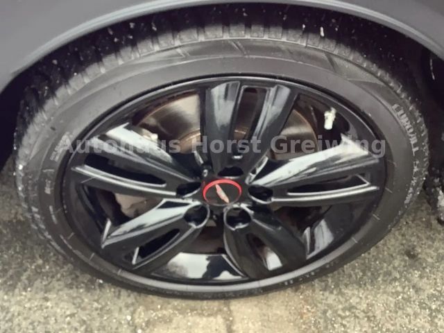 MINI Cooper S Cabrio John Cooper Works Trim