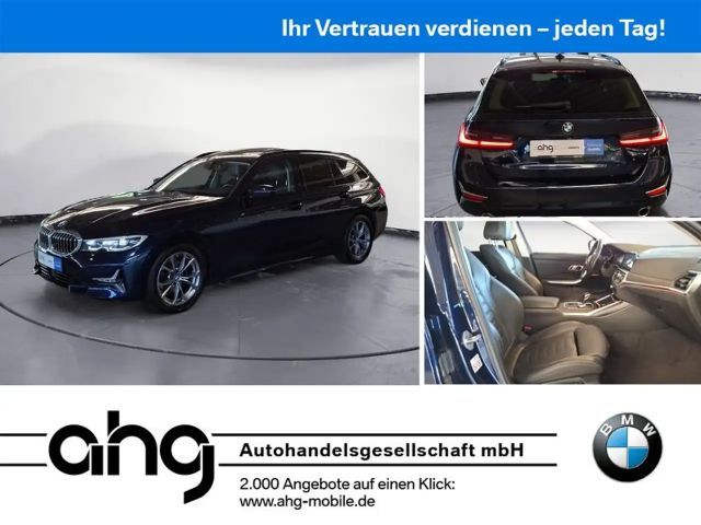 BMW 320 320d Luxury Line Touring xDrive