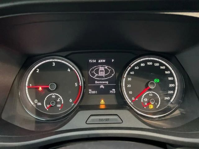 Volkswagen Caravelle 2.0 TDI DSG Lang T6