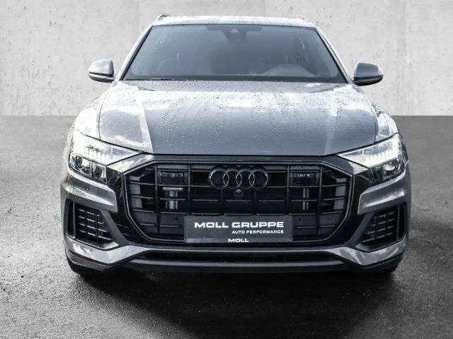 Audi Q8 55 TFSI Hybride Quattro