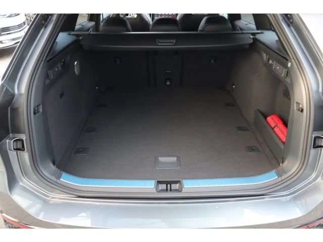 Volkswagen Passat IQ.Drive R-Line Variant