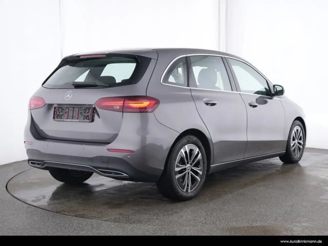 Mercedes-Benz B 180 B 180 ADVANCED/LED/KAMERA/LENKRADHZG/EASY-PACK SHZ