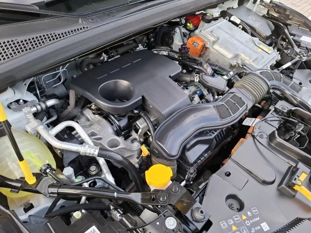 Renault Captur E-Tech Intens